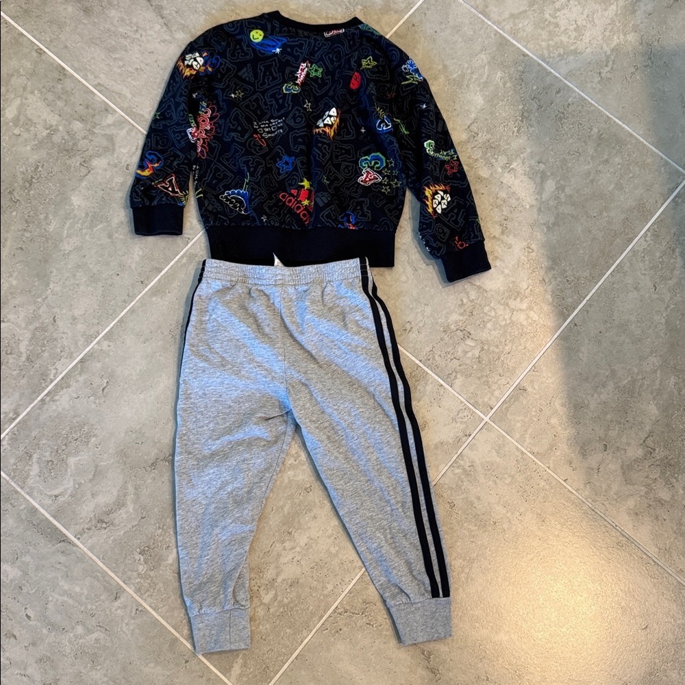 Adidas Kids Graphic Sweatshirt and Gray Joggers - Picture 2 of 3